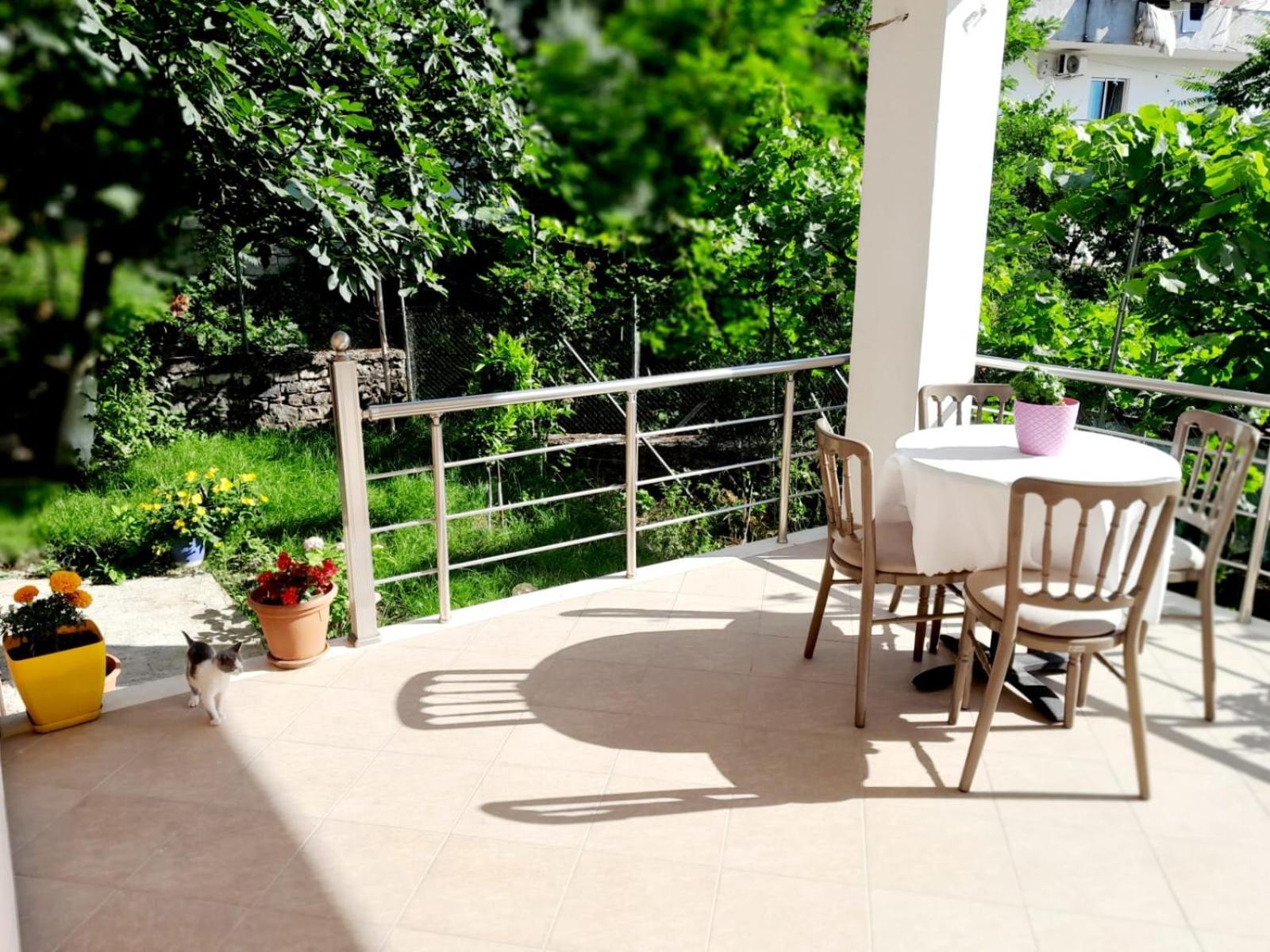 Apartamento George 1 Gjirokastër Exterior foto